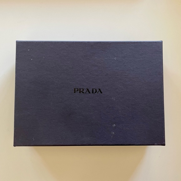 Prada Wallet - Picture 2 of 13